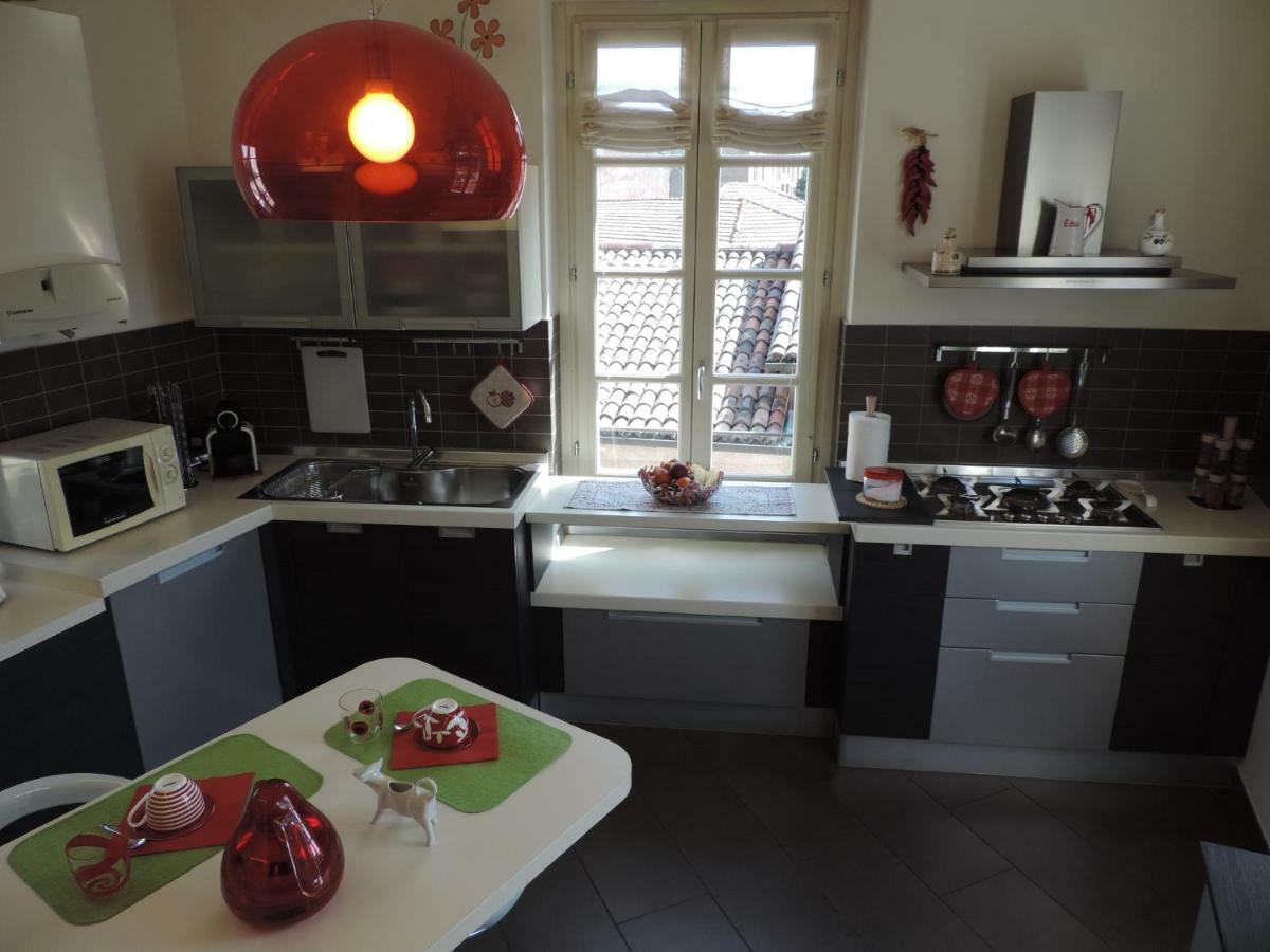 Feeling At Home - Varese Apartment ภายนอก รูปภาพ