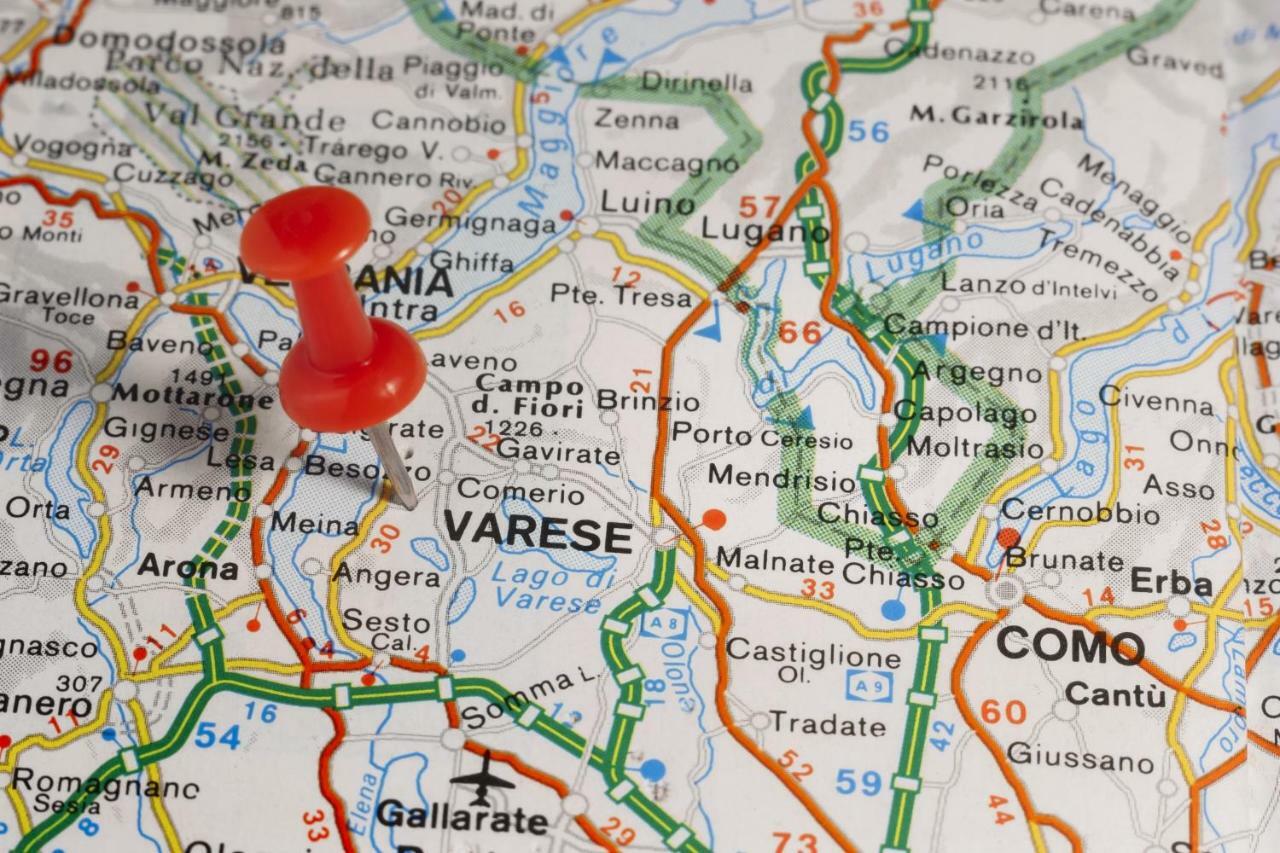 Feeling At Home - Varese Apartment ภายนอก รูปภาพ