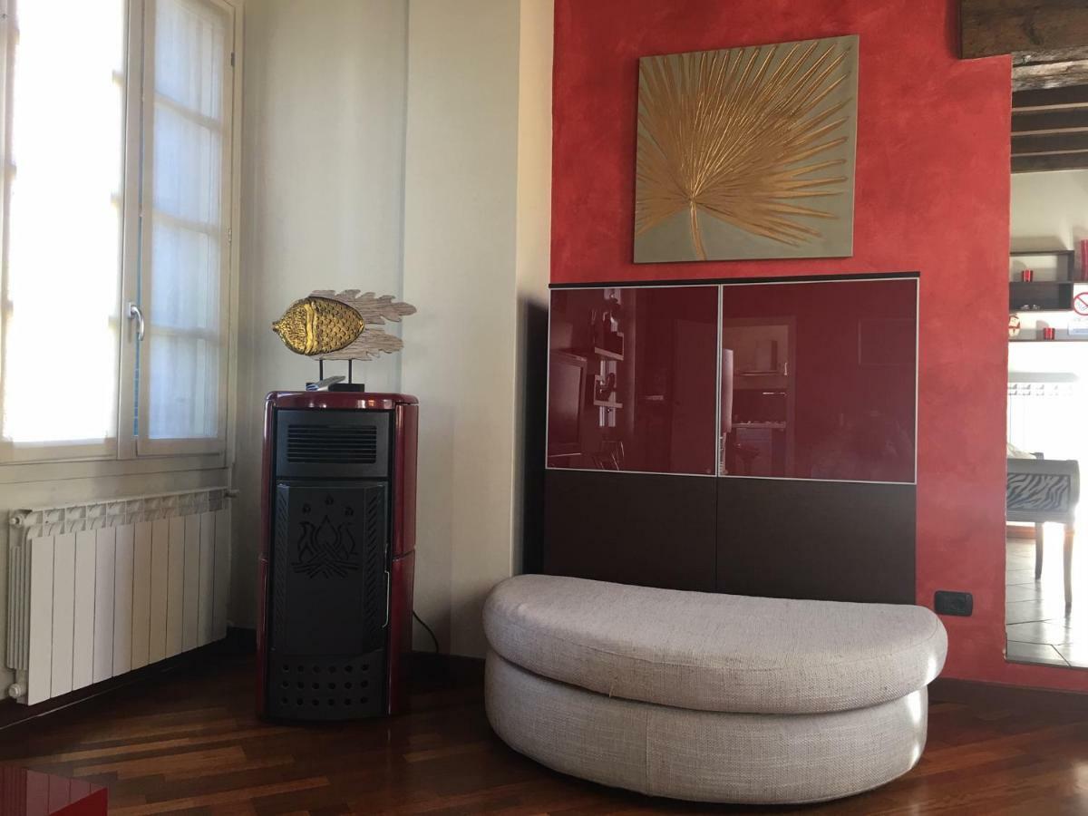 Feeling At Home - Varese Apartment ภายนอก รูปภาพ